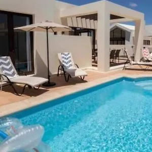 casa-vivien-playa-blanca-lanzarote.in-canary-islands.com/