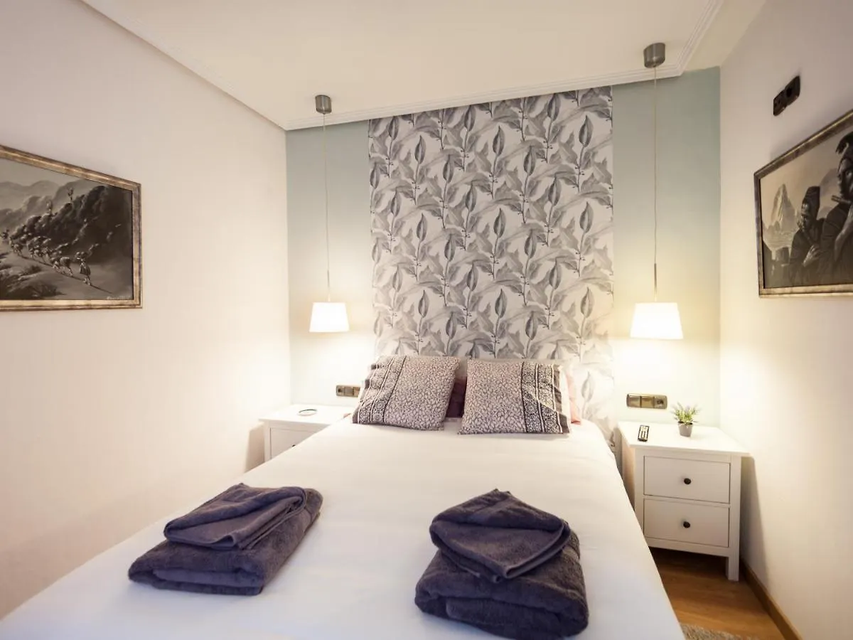 Homestay Cosy Room - Guggen º Parking Free Bilbao